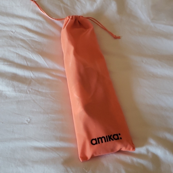 Amika 1.25' strand perfect ceramic styler … - Picture 2 of 4